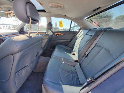 2004 Mercedes-Benz E-Class E 320