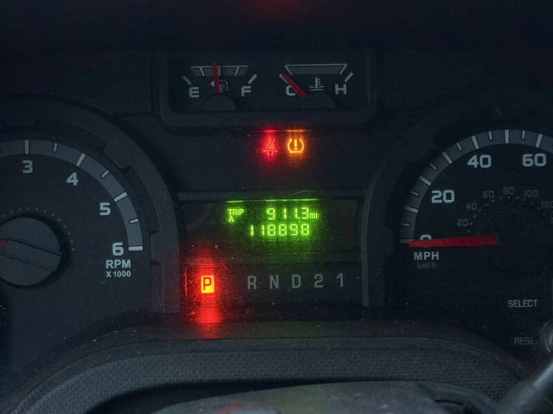 2013 Ford E-Series E-250