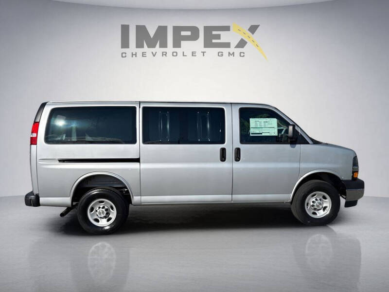 2026 Chevrolet Express 2500