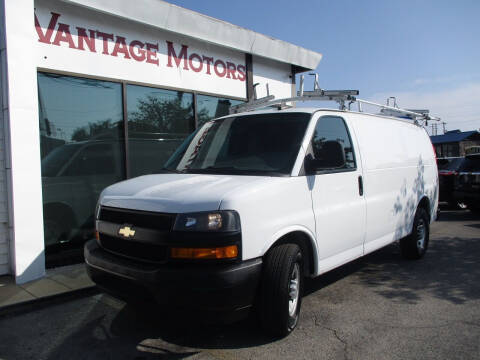 2019 Chevrolet Express for sale at Vantage Motors LLC in Raytown MO