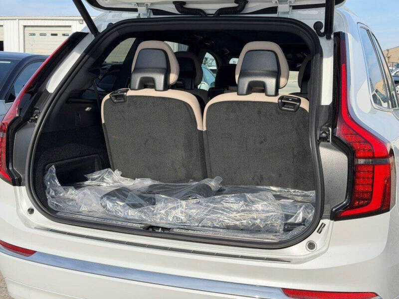 2026 Volvo XC90 B6 Plus 7P