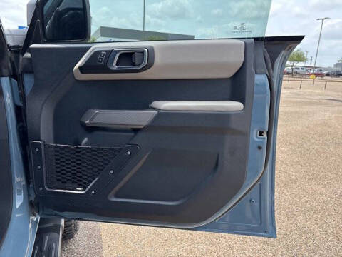 2023 Ford Bronco Base Advanced