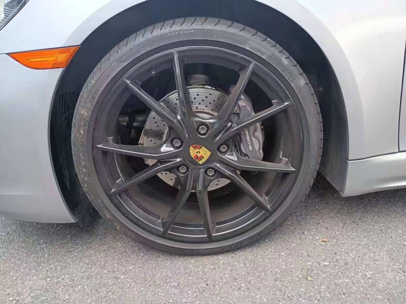 2018 Porsche 718 Cayman