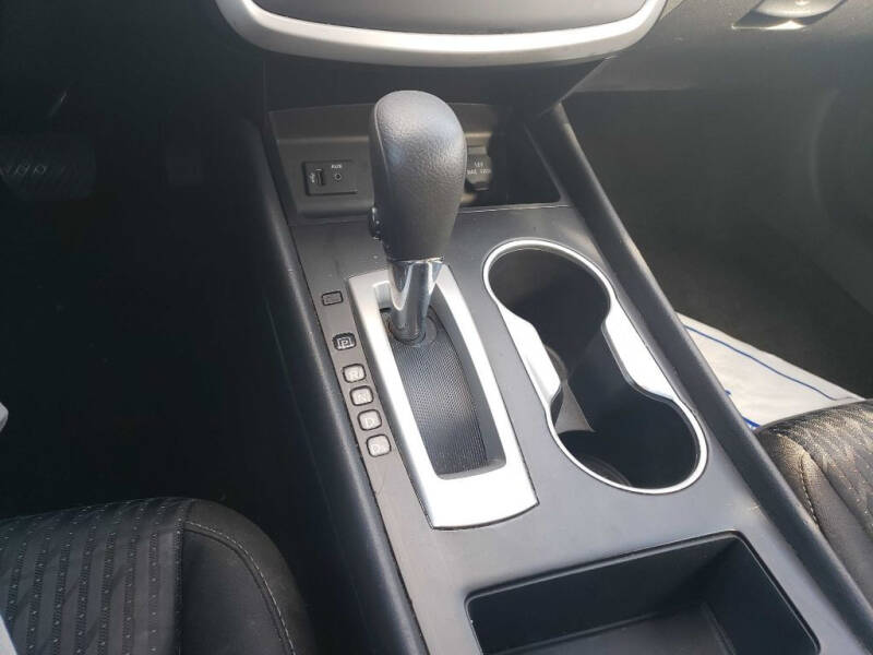 2016 Nissan Altima 2.5 SR