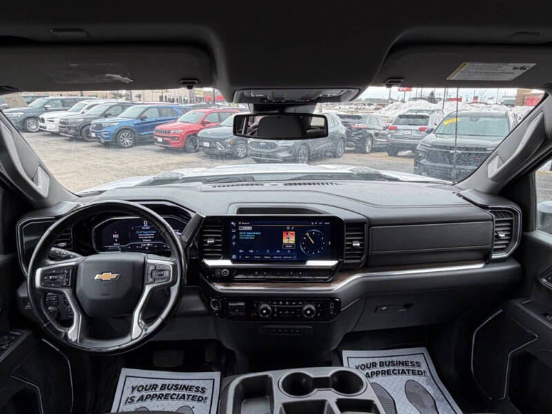 2024 Chevrolet Silverado 3500HD CC LT