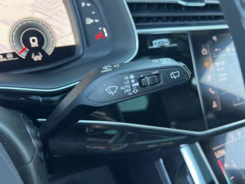 2026 Audi Q8 quattro Premium Plus 55 TFSI