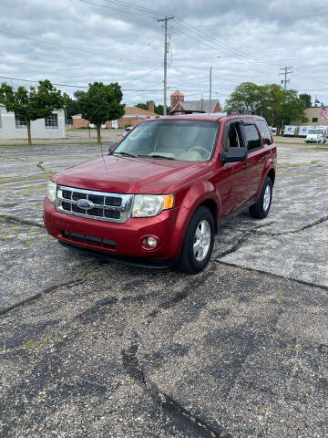 2009 Ford Escape for sale at SVS Motors in Mount Morris MI