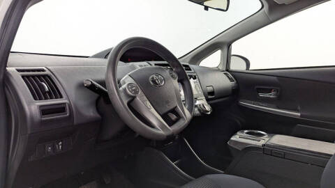 2015 Toyota Prius v Four