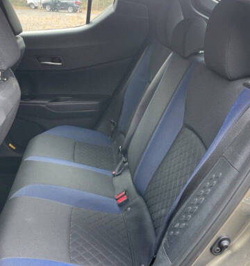 2021 Toyota C-HR XLE