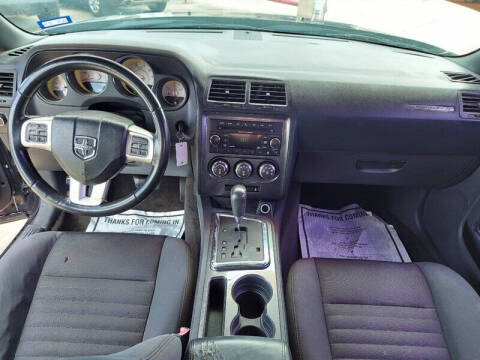 2012 Dodge Challenger SXT