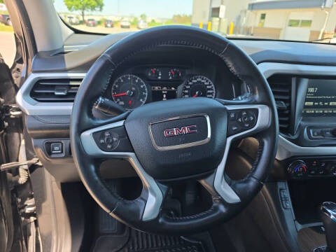 2018 GMC Acadia SLE-2