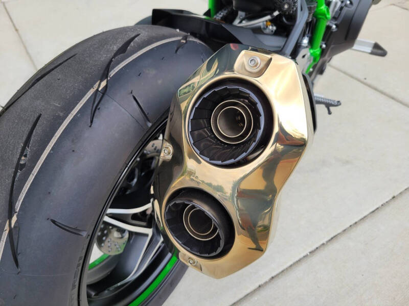 2025 Kawasaki Ninja H2 Carbon ABS