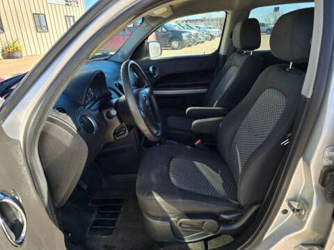 2010 Chevrolet HHR LS