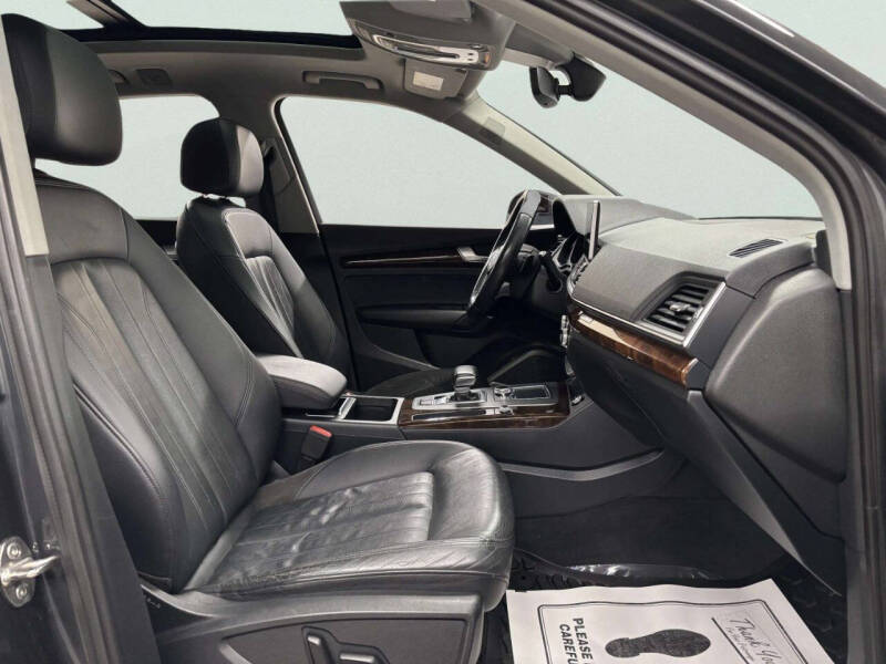 2018 Audi Q5 2.0T quattro Premium Plus