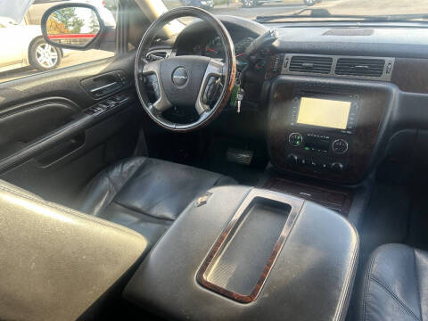 2011 GMC Yukon Denali