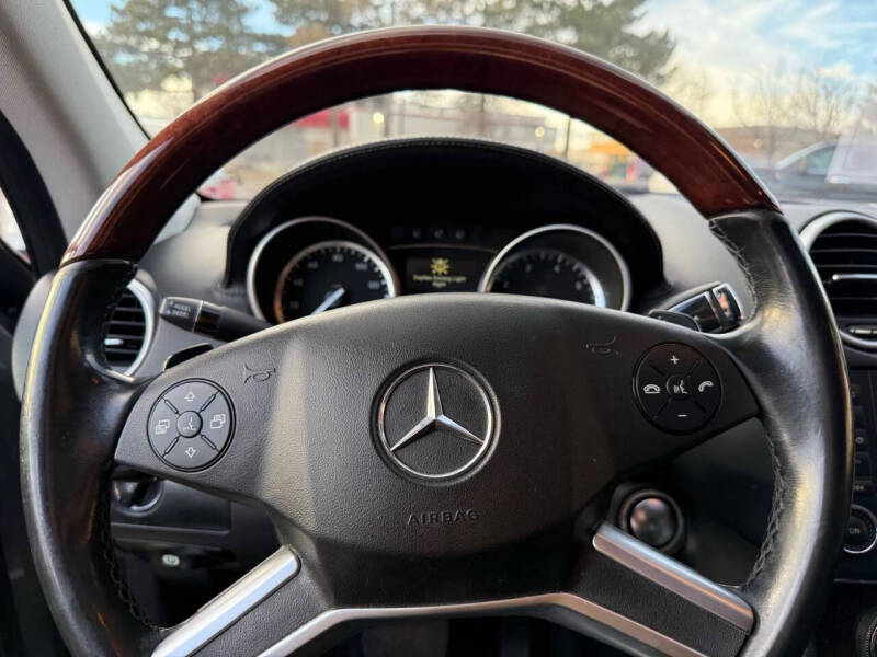 2011 Mercedes-Benz GL-Class GL 550 4MATIC