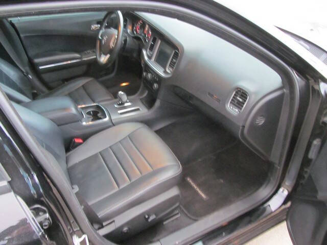 2014 Dodge Charger SXT