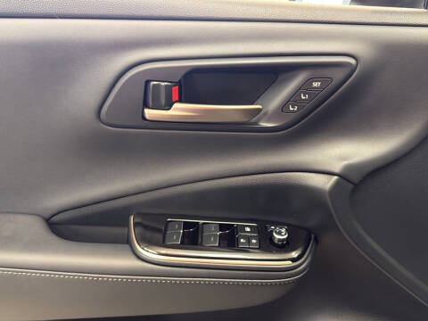 2025 Toyota Crown Signia Limited