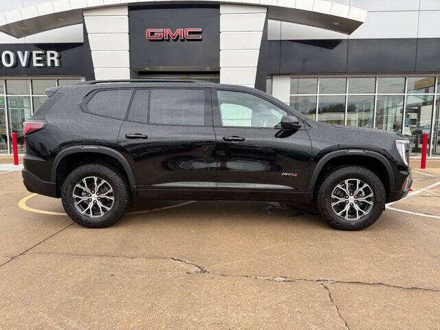 2025 GMC Acadia AT4