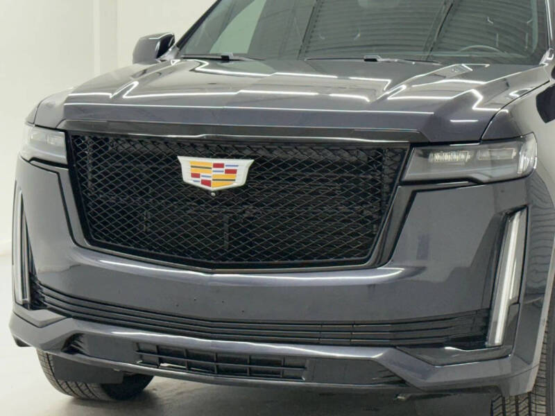 2023 Cadillac Escalade Sport