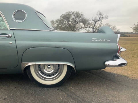 1956 Ford Thunderbird