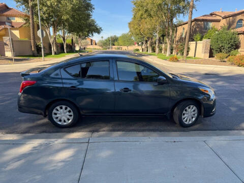 2017 Nissan Versa 1.6 S Plus