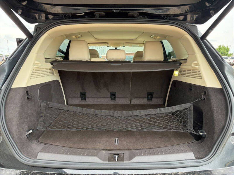2016 Lincoln MKC Select