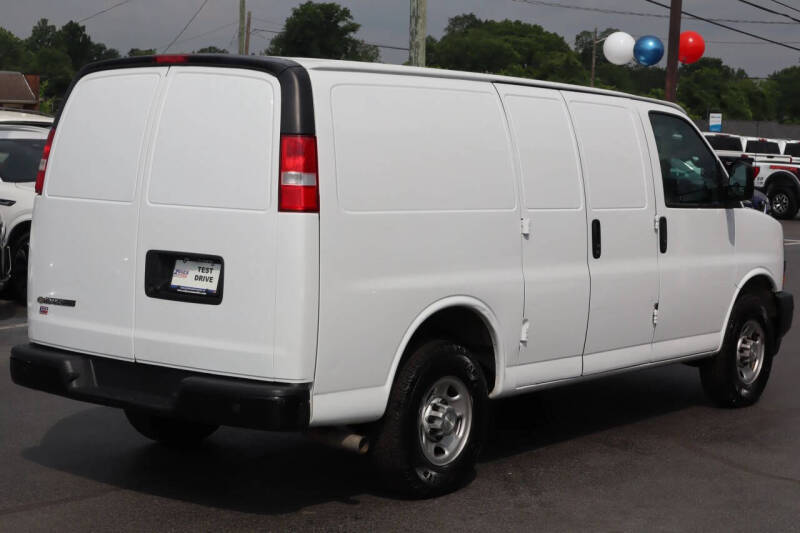 2021 Chevrolet Express 2500