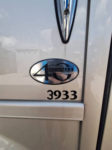 2008 Newmar Ventana 3933