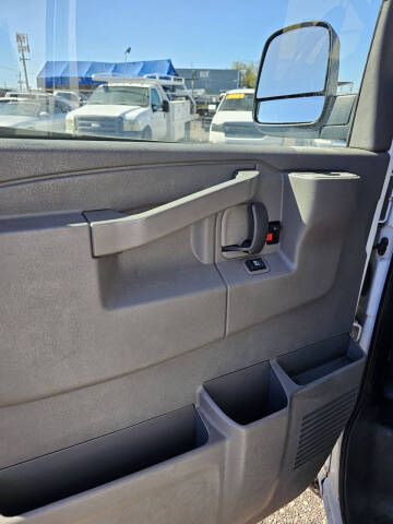 2020 Chevrolet Express 2500