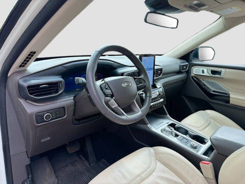 2024 Ford Explorer Platinum