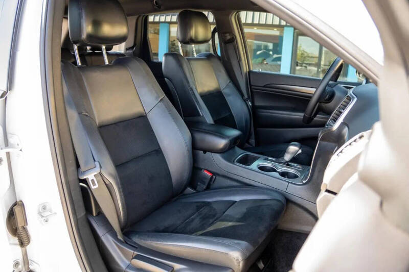 2018 Jeep Grand Cherokee Altitude