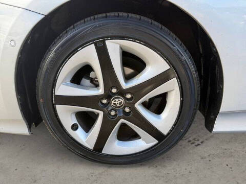 2018 Toyota Prius Four Touring