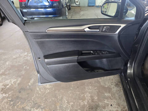 2019 Ford Fusion SEL