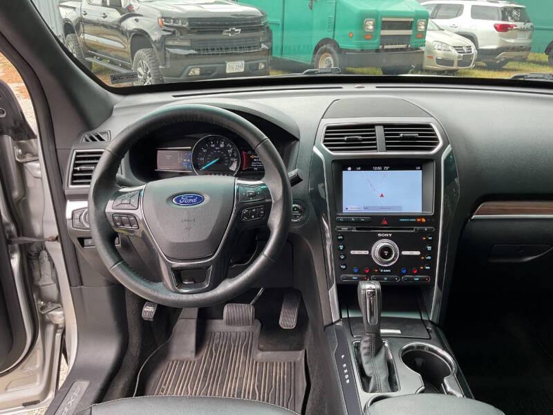 2017 Ford Explorer Limited