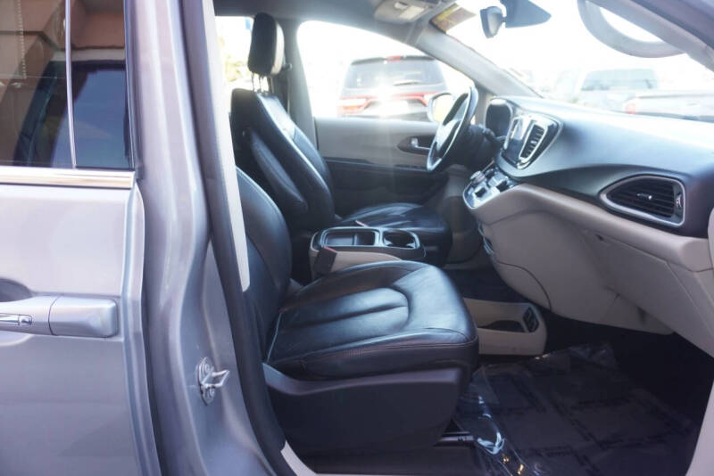 2017 Chrysler Pacifica