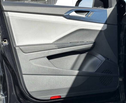 2024 Volkswagen Taos SE 4Motion