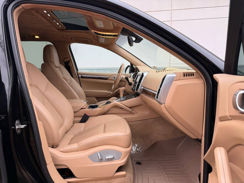 2012 Porsche Cayenne