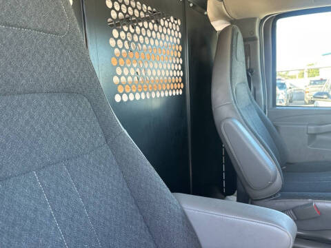 2024 GMC Savana 2500