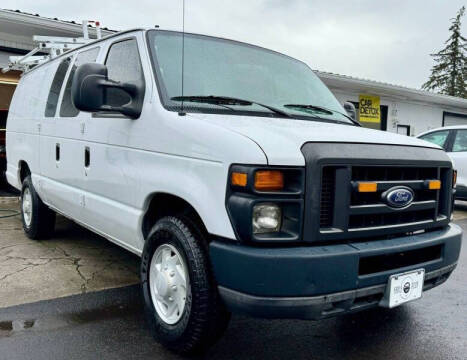 2008 Ford E-Series for sale at Family Motor Company in Athol ID