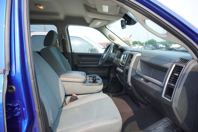 2017 RAM 1500 Express