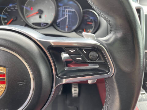 2015 Porsche Cayenne S