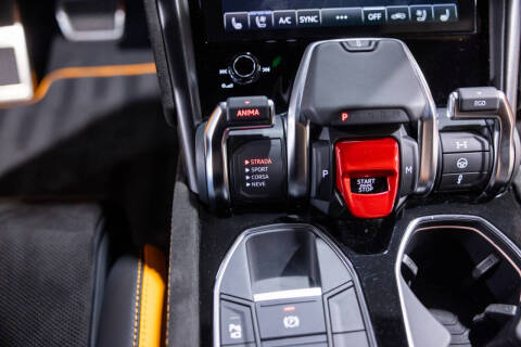 2024 Lamborghini Urus S