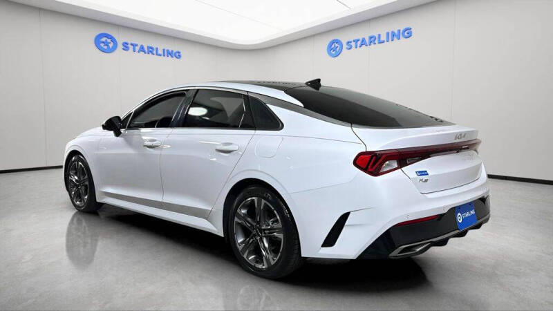 2022 Kia K5 EX
