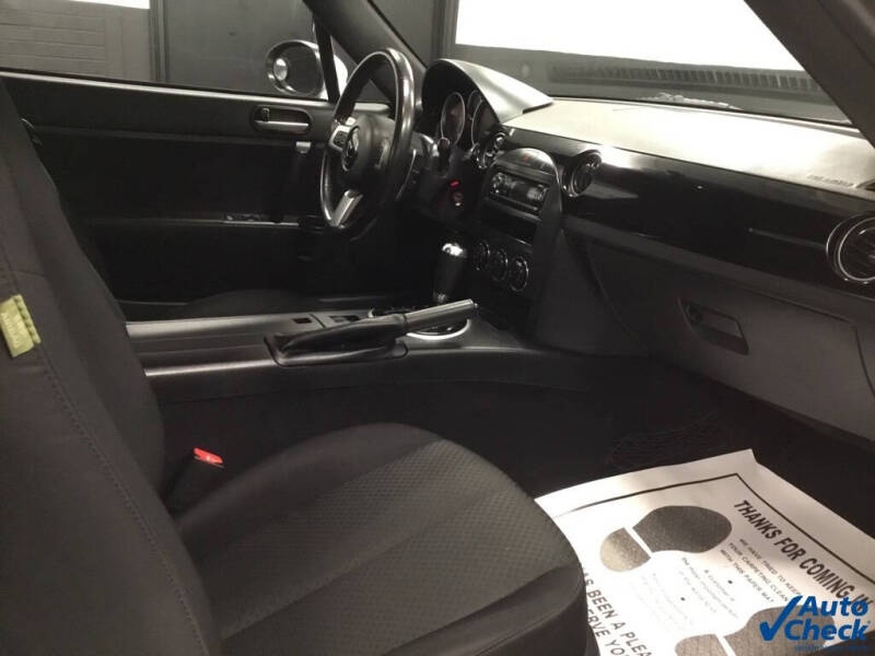 2006 Mazda MX-5 Miata