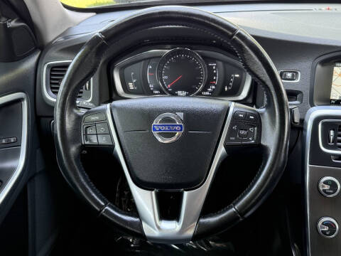 2016 Volvo S60 T5 Drive-E Premier