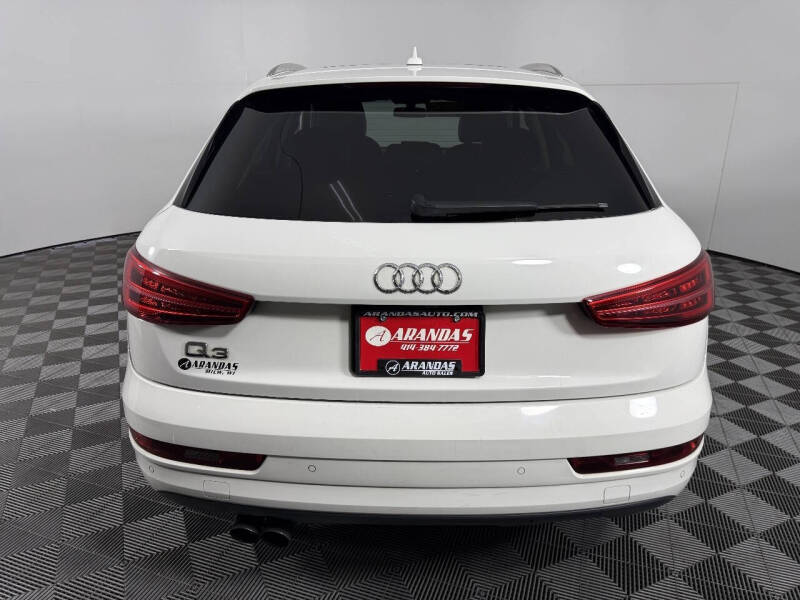 2017 Audi Q3 2.0T Premium