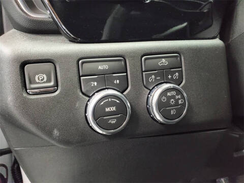 2026 GMC Sierra 1500 Elevation Standard