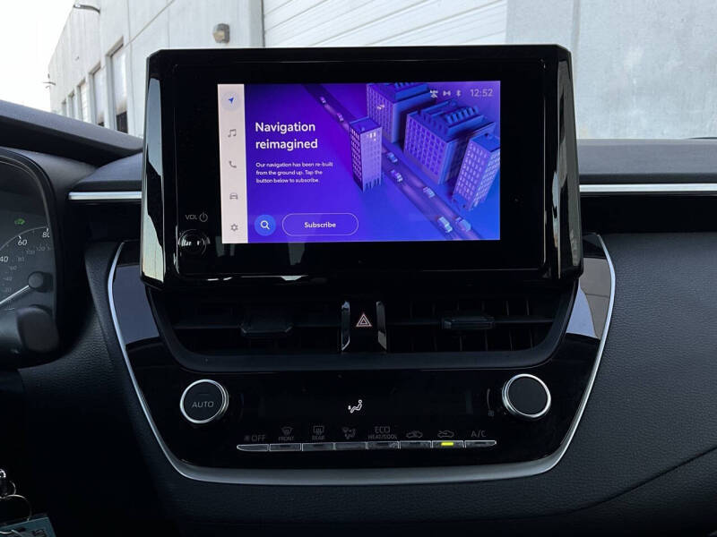 2025 Toyota Corolla Hybrid LE