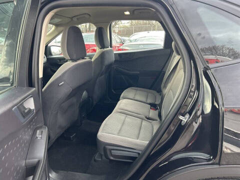 2020 Ford Escape S
